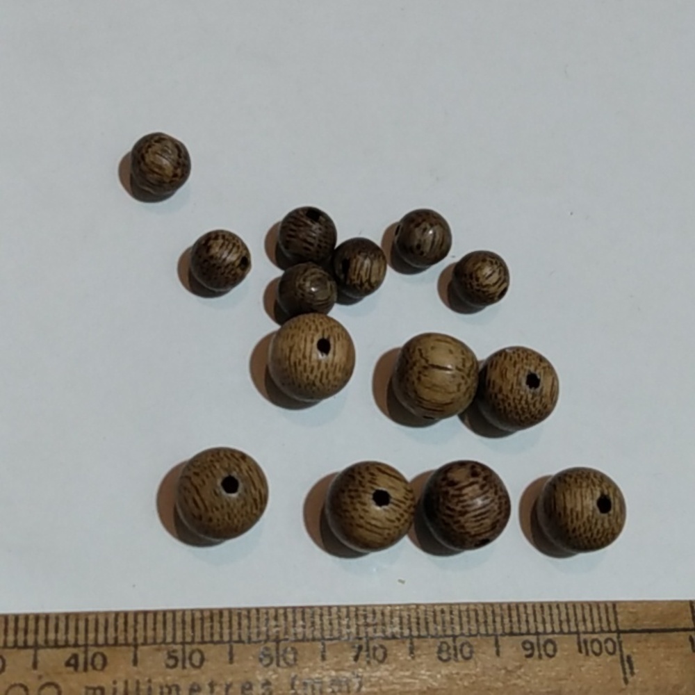 Lot of 14 6mm and 10 mm agar wood beads sinking grade aquilaria from vietnam